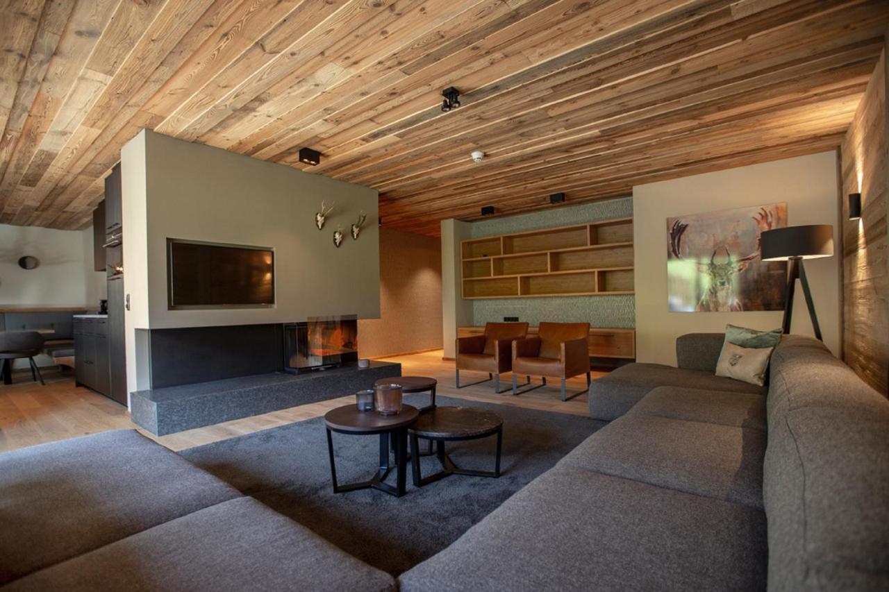 Alpenparks Hotel & Apartment Arlberg Warth Mit Pool Εξωτερικό φωτογραφία