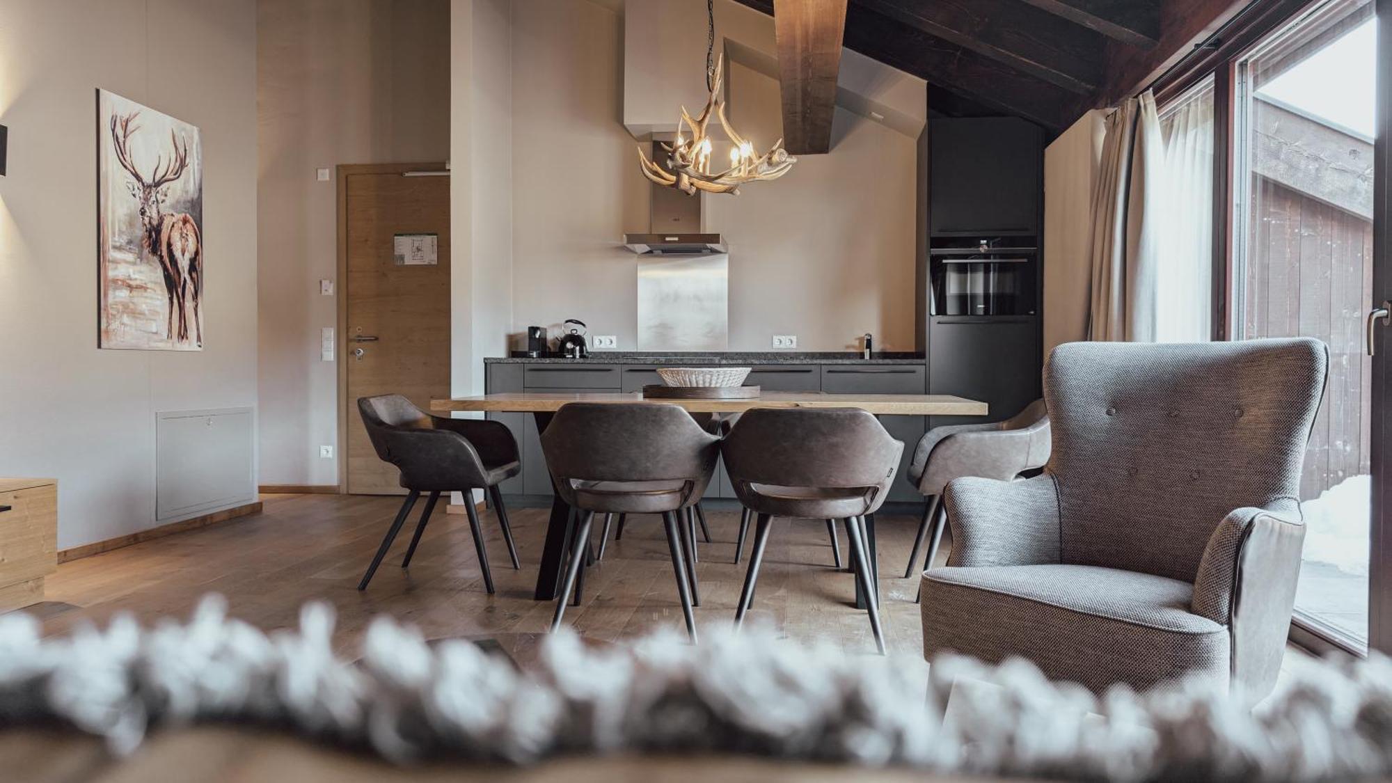Alpenparks Hotel & Apartment Arlberg Warth Mit Pool Εξωτερικό φωτογραφία