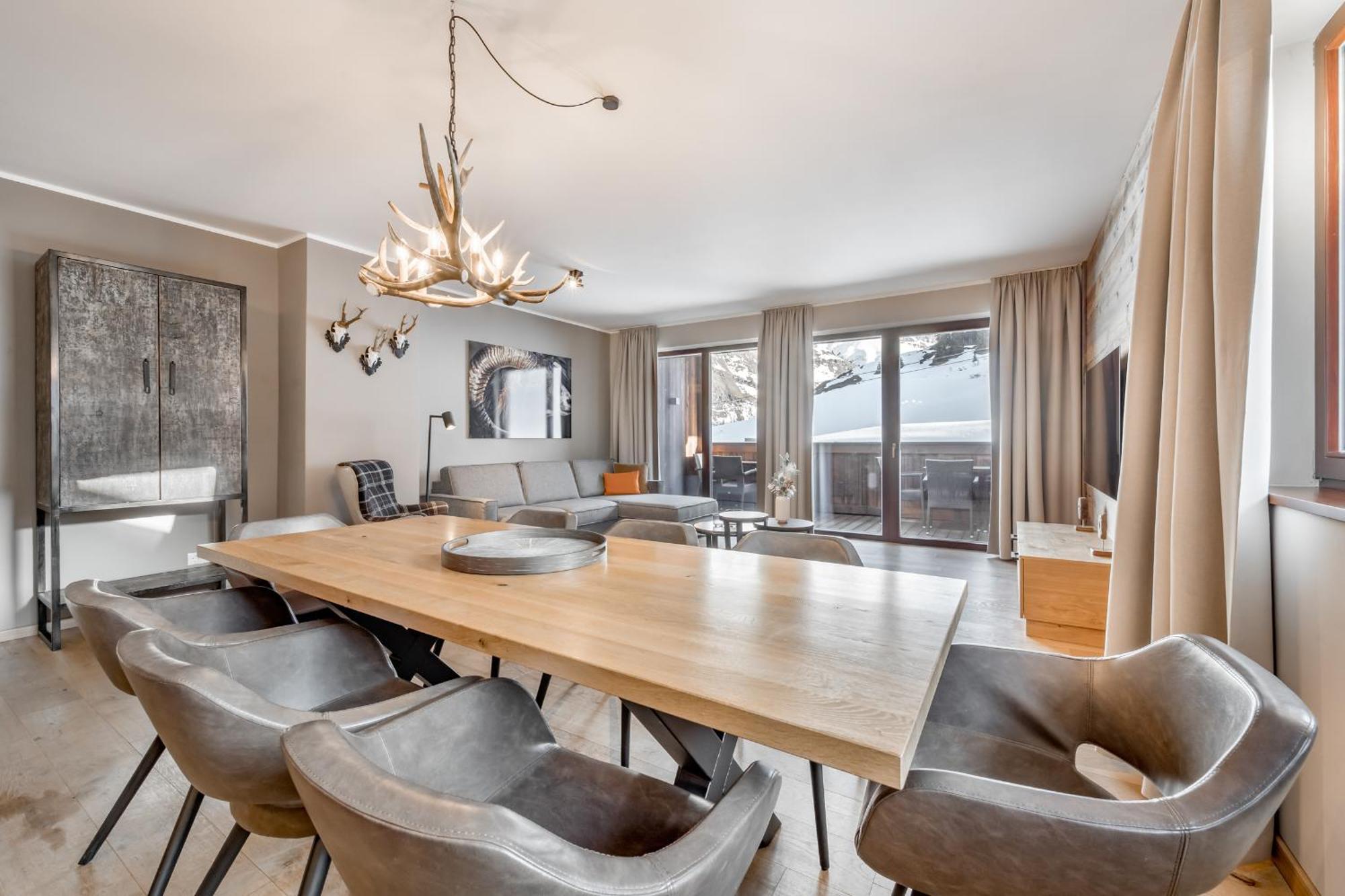 Alpenparks Hotel & Apartment Arlberg Warth Mit Pool Εξωτερικό φωτογραφία