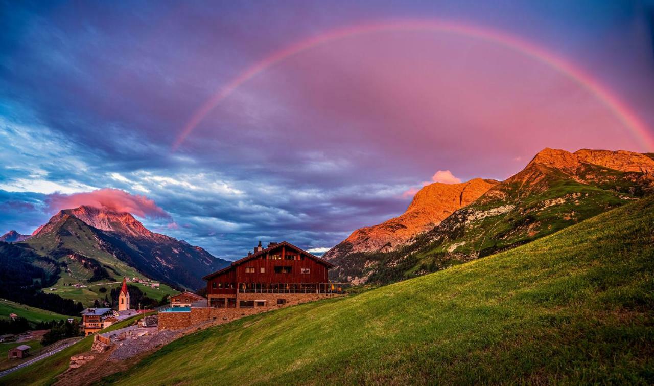 Alpenparks Hotel & Apartment Arlberg Warth Mit Pool Εξωτερικό φωτογραφία